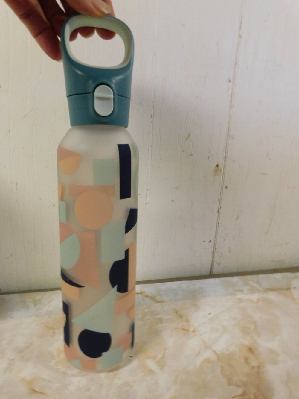 Pyrex 20 oz Water Bottle Geometric Retro Design NEW